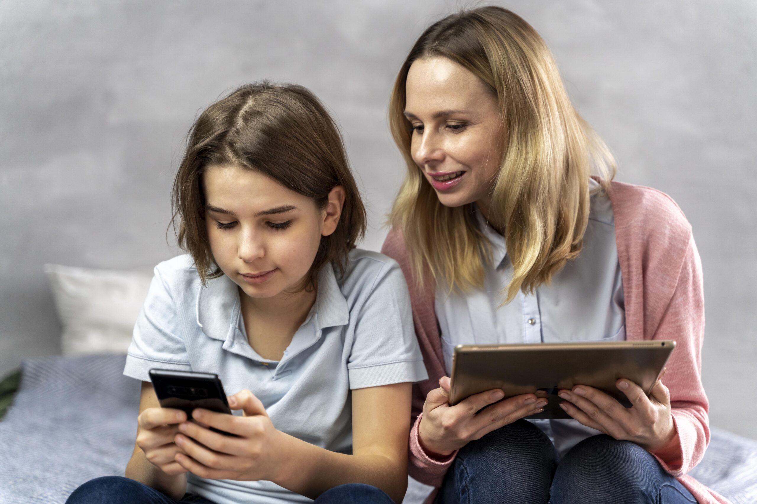 Empowering Kids with Interactive Storytelling Apps towards Intellectual Emotional Resilience